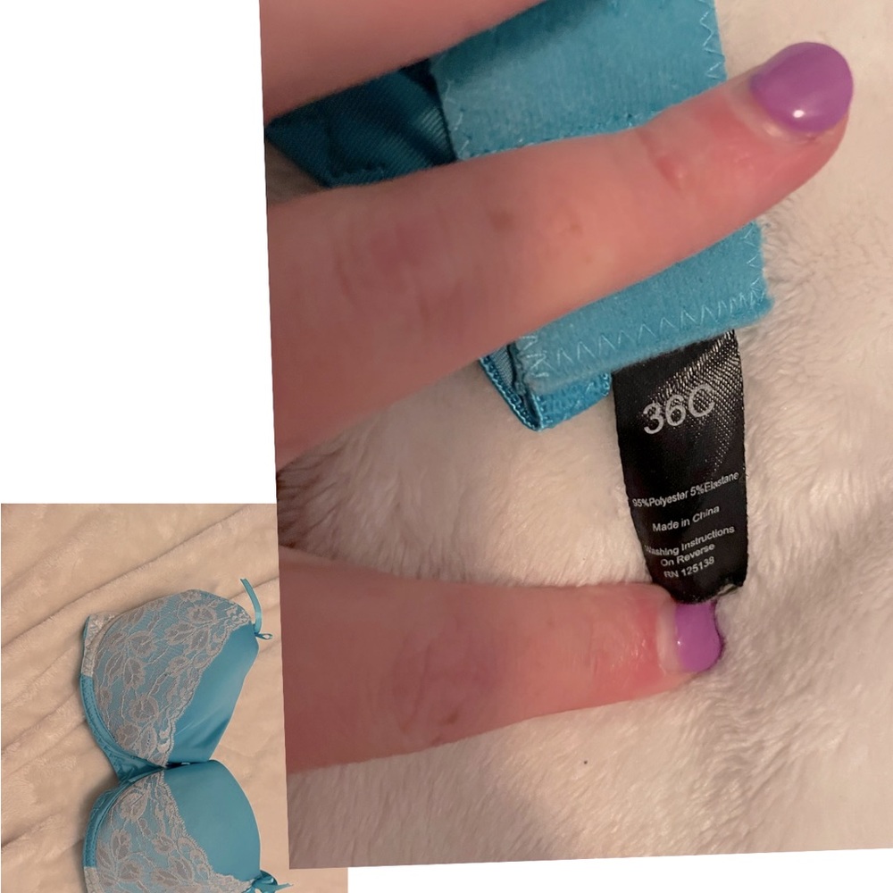 VS/ Pink blue lacy bra